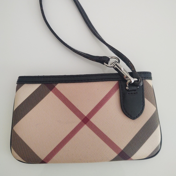 Burberry Small Nova Check Wristlet - Picture 1 of 9